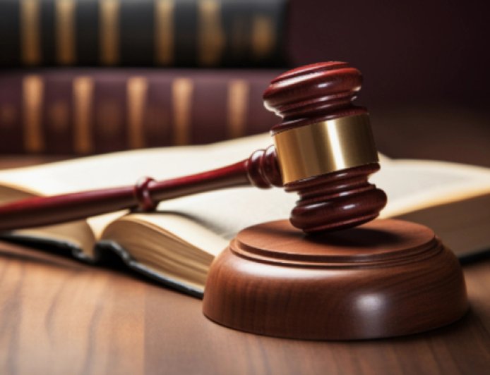 中国人保副总裁于泽涉嫌严重违纪违法被调查，此前一周还出席公司会议