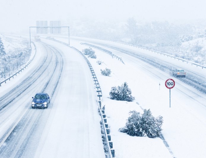 连霍高速车辆追尾致9死7伤，应急管理部派工作组赶赴现场