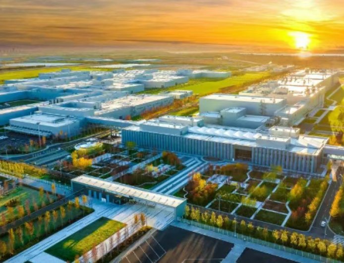 宝马集团公布最新减排目标，最迟在 2050 年实现净零排放