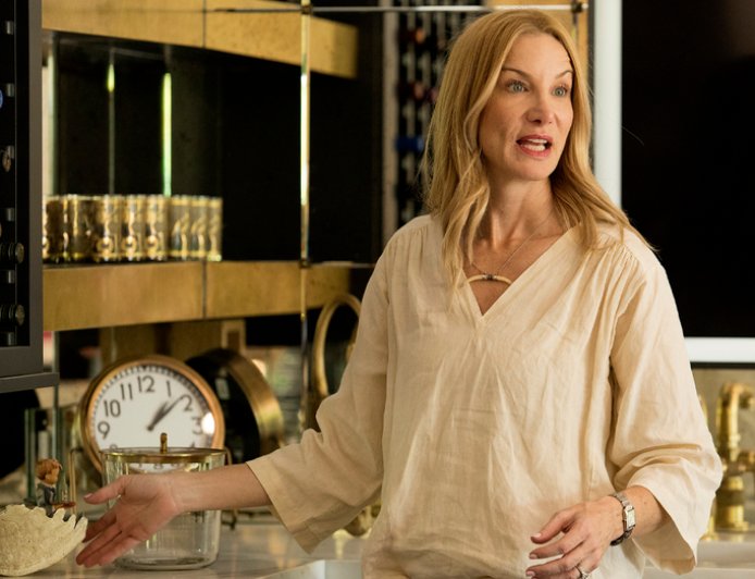 Liberal podcaster labels widow Erika Kirk a 'grifter' who should be 'kicked to the curb'