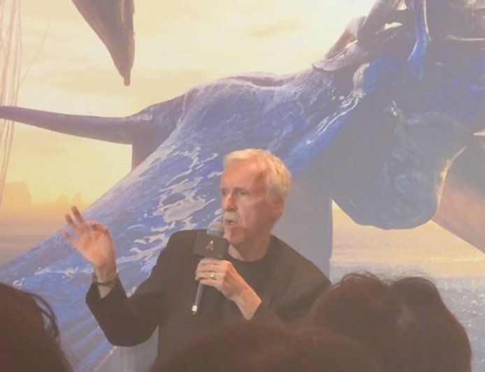 《阿凡达 3》导演卡梅隆现身海南，称 AI 永远替代不了人类创作