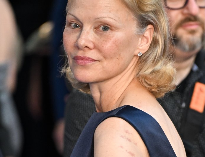 Pamela Anderson Thought Nobody Would 'Notice' Her Makeup-Free Looks