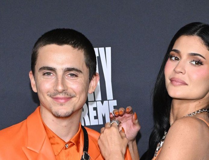 Timothée Chalamet And Kylie Jenner Ending Breakup Rumors In Twin Flame Look Has Fans Screaming 'Babies!'