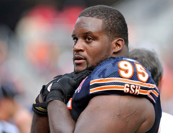 Former NFL player condemns Eagles fans for vandalizing coach's home after loss