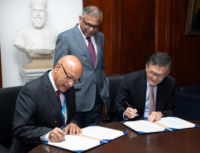 英特尔与印度达成合作 探索芯片制造与封装测试本地化