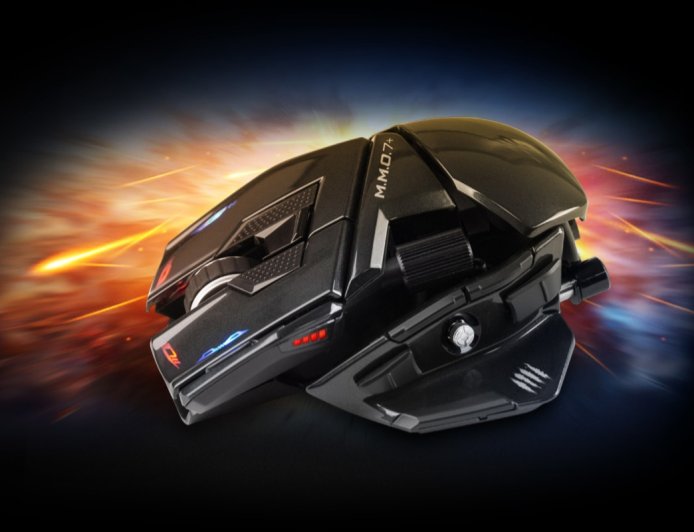 Mad Catz 推出 M.M.O. 7+ 鼠标：多达 21 个可编程按键，PAW3395