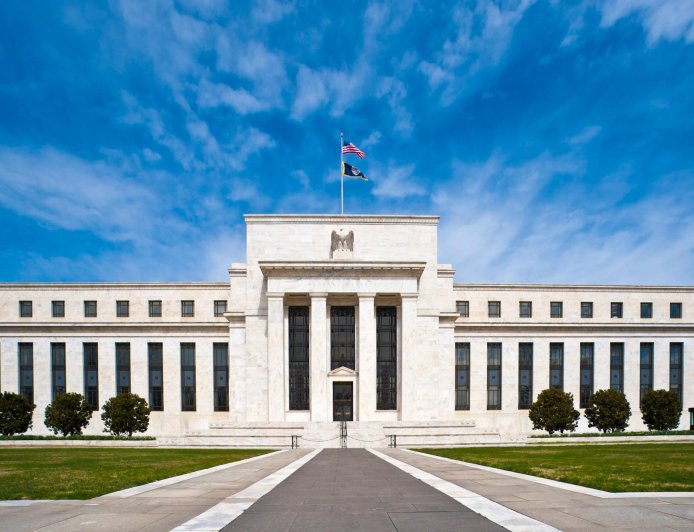 聯準會三度降息一碼　啟動每月400億美元購債支撐市場