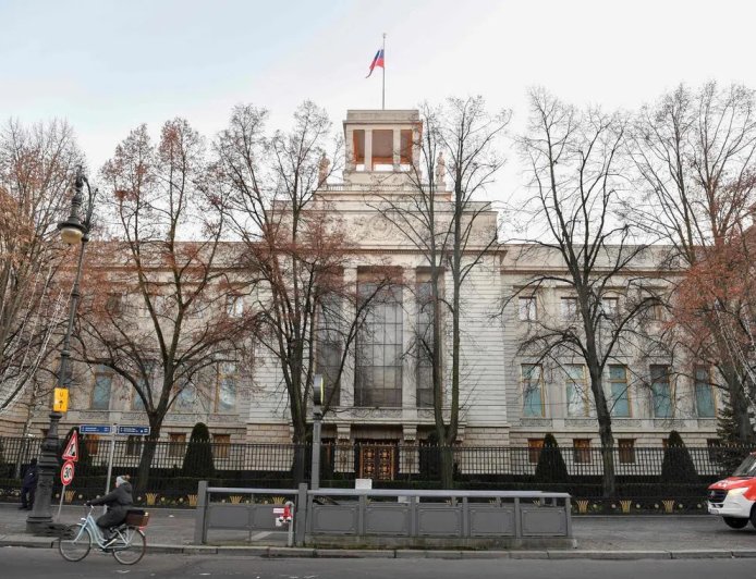 德国指责俄发动网攻破坏航安并干预选举