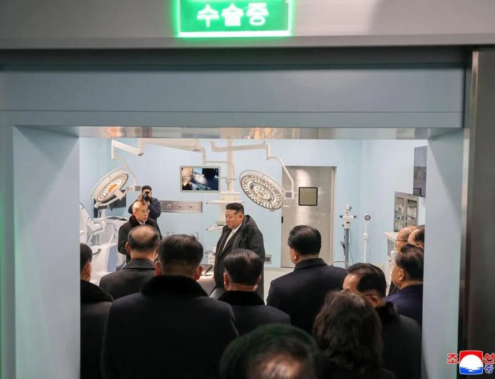 朝鲜第二家地方医院竣工 金正恩表示满意