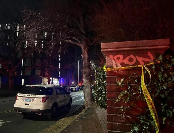 美国布朗大学发生枪击事件 多人中弹