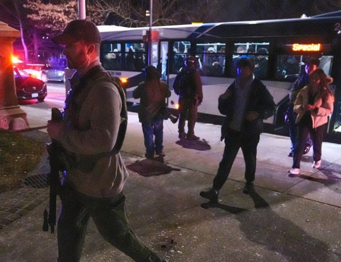 Law enforcement expert warns early details ‘often change’ as manhunt intensifies at Brown University