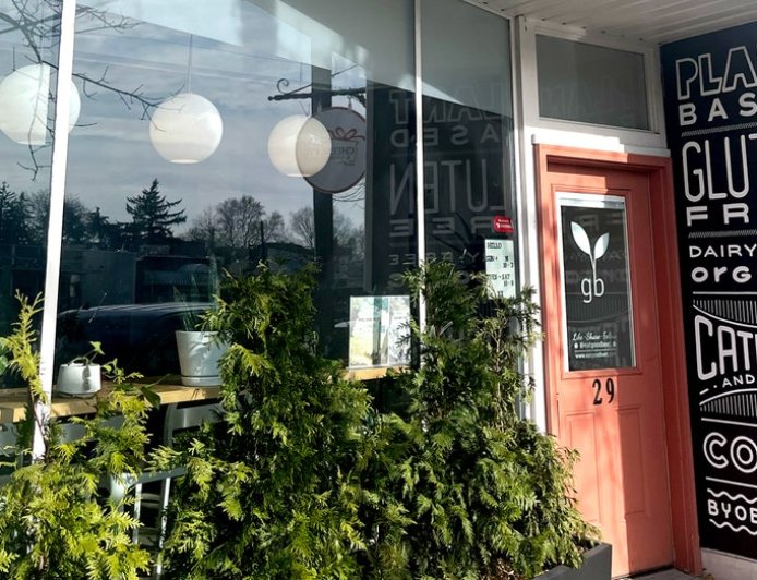 Vegan activists launch 'hateful' attacks on restaurant after it adds chicken, fish to its menu
