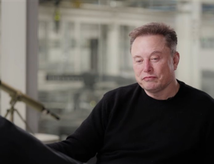 微软AI CEO盛赞马斯克：拥有改变现实的超人能力