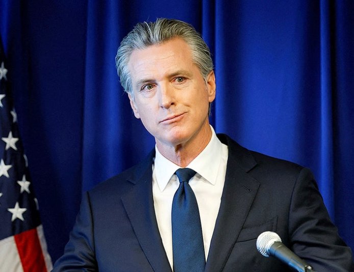 James Woods warns Newsom's presidential appeal won't last long amid 'atrocious' California failures