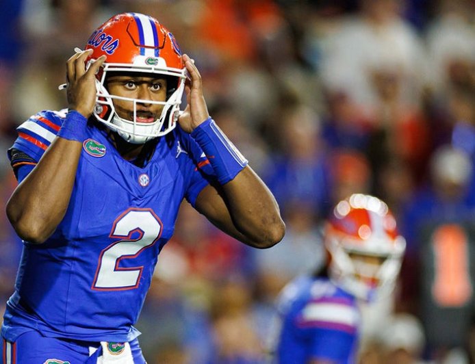 Florida star quarterback to enter transfer portal