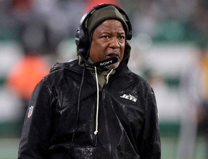 Jets fire defensive coordinator Steve Wilks after giving up 48 points to Jaguars