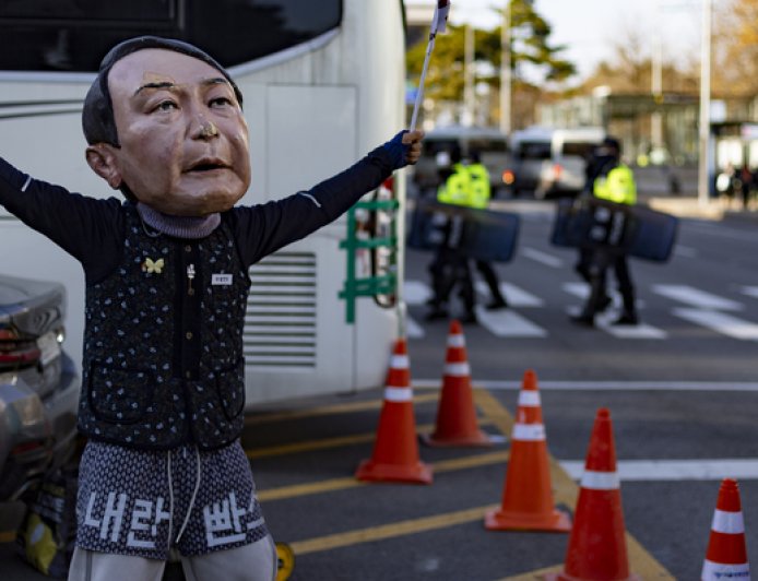 尹锡悦涉嫌妨碍逮捕案或于明年1月中判决，金建希曾斥责丈夫搞砸了计划