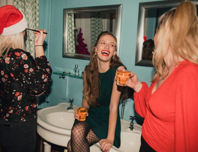 17 Holiday Glam Essentials That Will Have You Glowing by Christmas