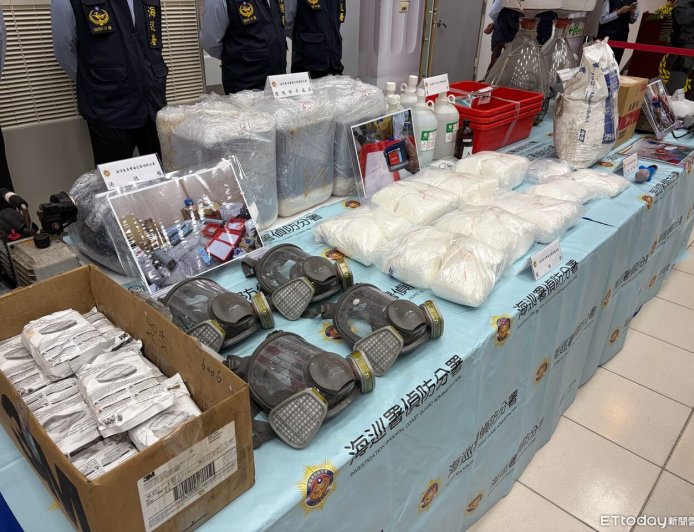 嘉義鐵皮屋藏製毒廠！檢查扣1574公斤愷他命及設備　5人遭起訴