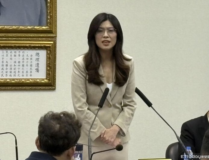 嗆賴清德無民主素養　鄭麗文：在野無法獨裁就像男人不會生小孩