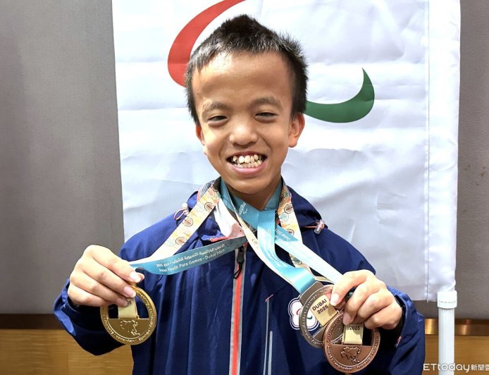 三色獎牌一次集滿！林家翔亞帕青大豐收、獲部長李洋親打氣