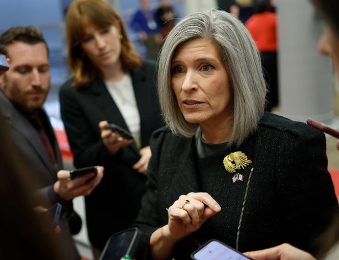 Federal employees in the hot seat as GOP senator pushes transparency proposal: 'Historic opportunity'