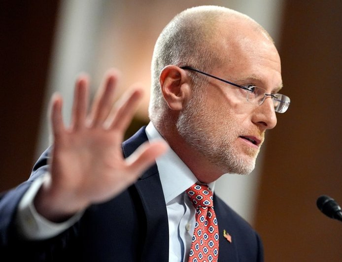 FCC scrubs own reference to 'independent' agency from website after Dem's testy exchange with chairman