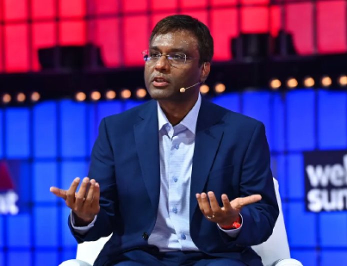 亚马逊重组AI部门：芯片、量子计算与AGI业务整合