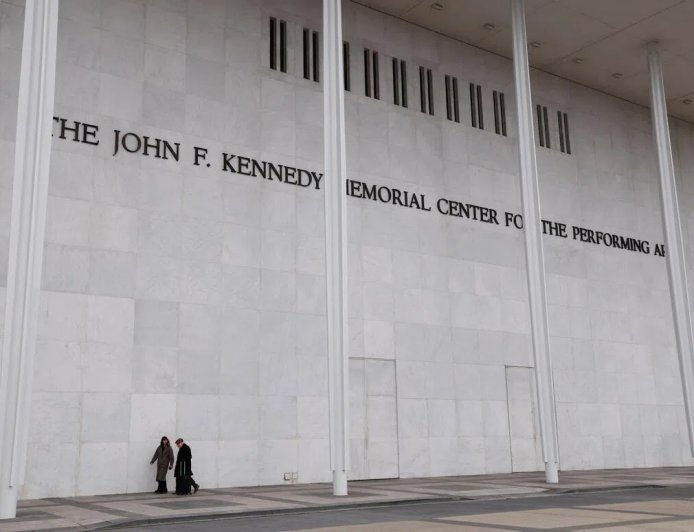 肯尼迪中心更名为“特朗普—肯尼迪中心”