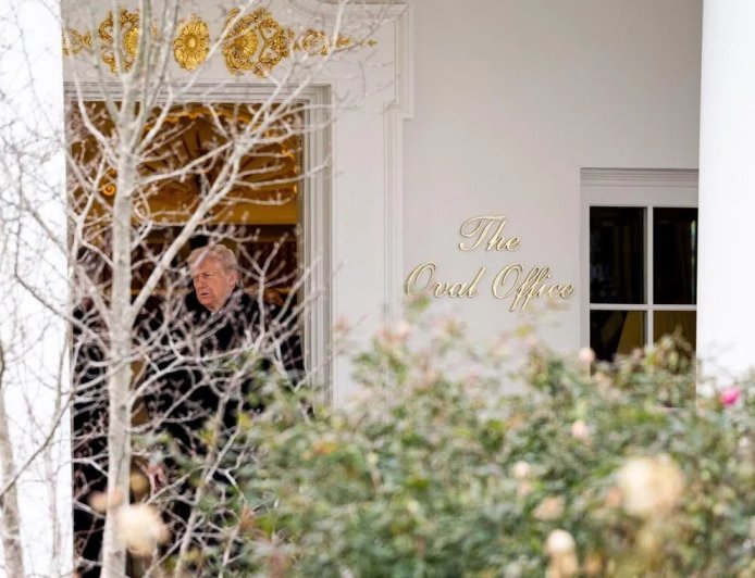 特朗普施压乌克兰迅速行动 称乌方“耗费过多时间”