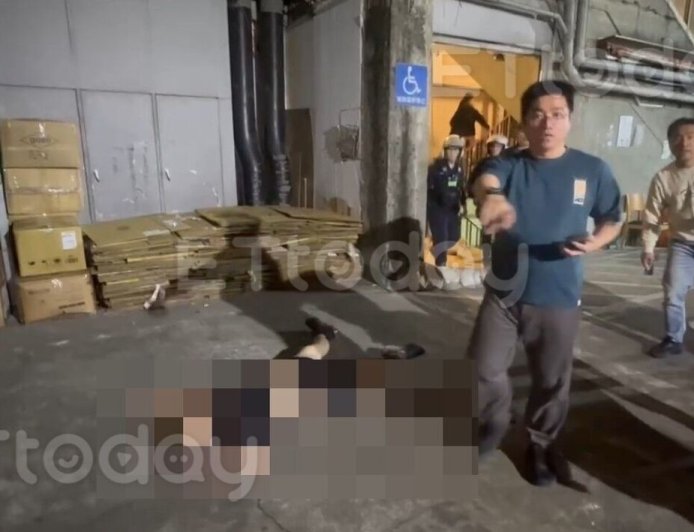 快訊／恐攻男「張文」墜樓亡！口吐鮮血躺地畫面曝　釀2死2命危5傷