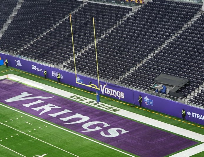 Vikings' team plane forced to turn around with mechanical issue during travel to Giants game