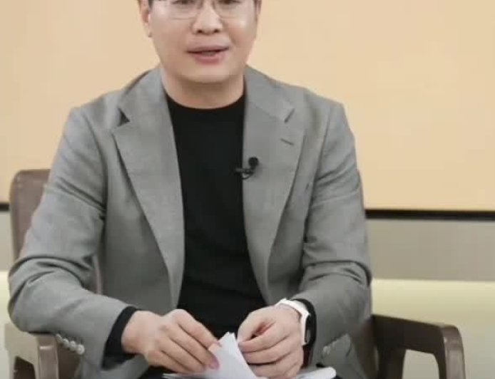 小米手机相册编辑焕新版本月底升级，将上线保存原图、全局可逆编辑等呼声最高的功能