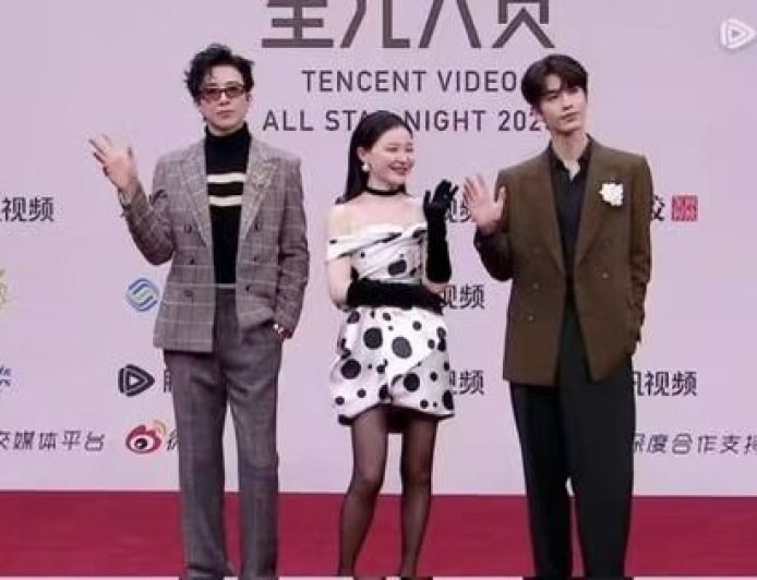 影/劉宇寧紅毯好忙！搭張凌赫男模團　合體宋祖兒《折腰》CP少點甜