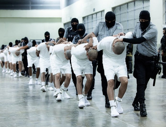 '60 Minutes' postpones segment on migrant inmates from El Salvador's CECOT prison