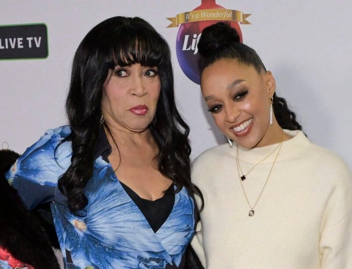 Jackée Harry Slams AI Reimagining Of 'Sister, Sister' Cast: 'A Job For Professionals'