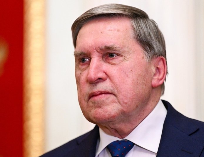 俄总统助理：尚未就俄美乌三方会谈提议进行讨论