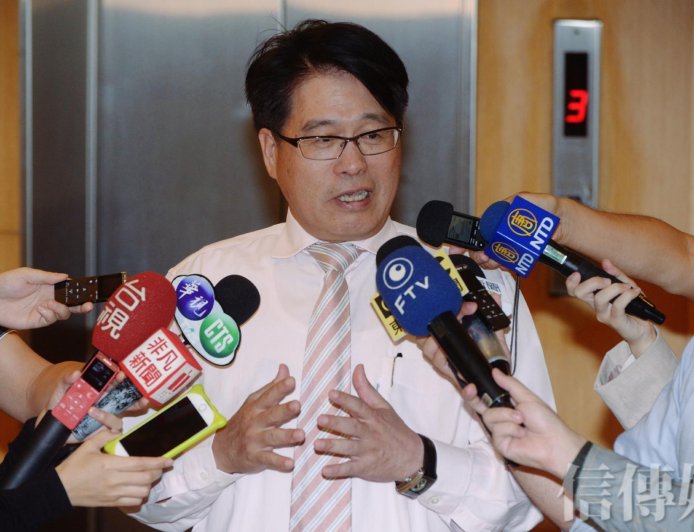 行政院提名游盈隆為中選會主委　黃國昌的老戰友胡博硯為副主委