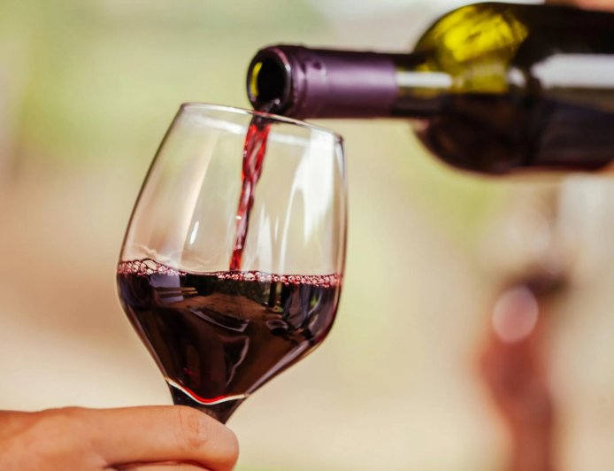 最新研究发现每日仅饮一杯酒 罹患口腔癌风险也会升高50% 自酿酒最危险