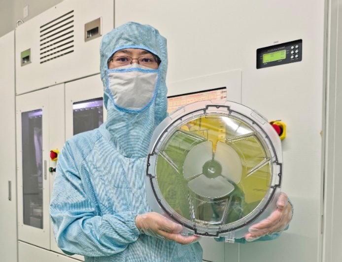 瀚天天成发布全球首款12英寸高质量碳化硅外延晶片