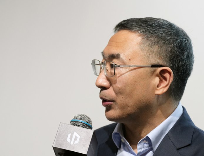 全年销量接近60万、有望实现年度盈利，零跑朱江明内部信称“刚过温饱线”