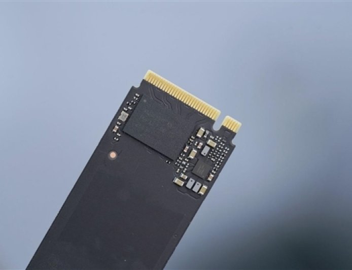 Windows 11启用原生NVMe SSD支持 性能两位数提升