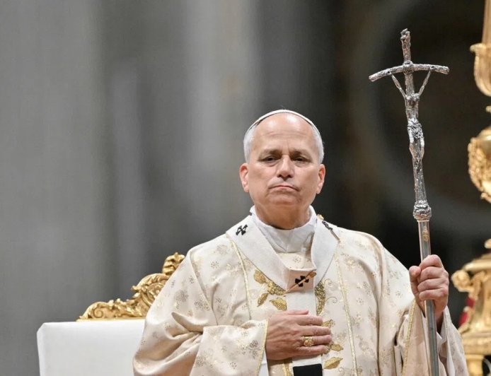 上任后首个圣诞弥撒 良十四世吁世人勿忘加沙巴人困境