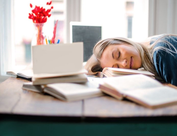 吃飯後昏昏欲睡？學會「4招」穩定血糖不疲倦