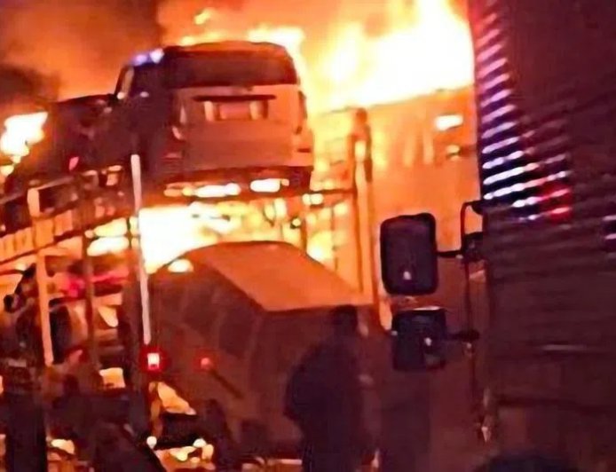 疑路面湿滑酿车祸 日本群马县多车相撞致一死26伤