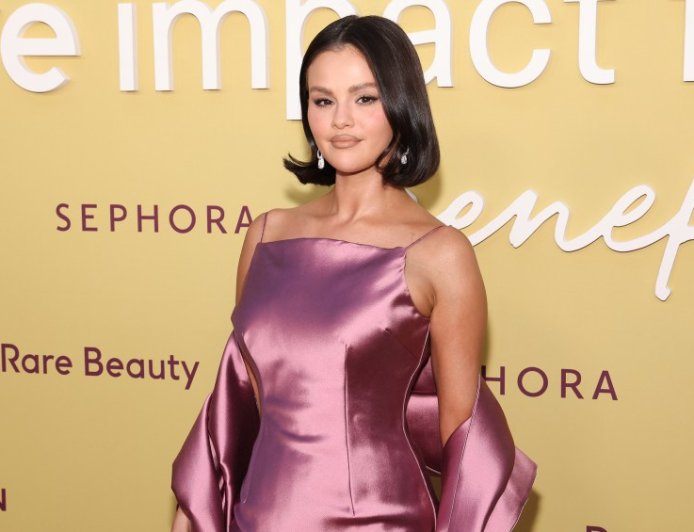 Copy Selena Gomez's Cozy Fair Isle Sweater for Just $39