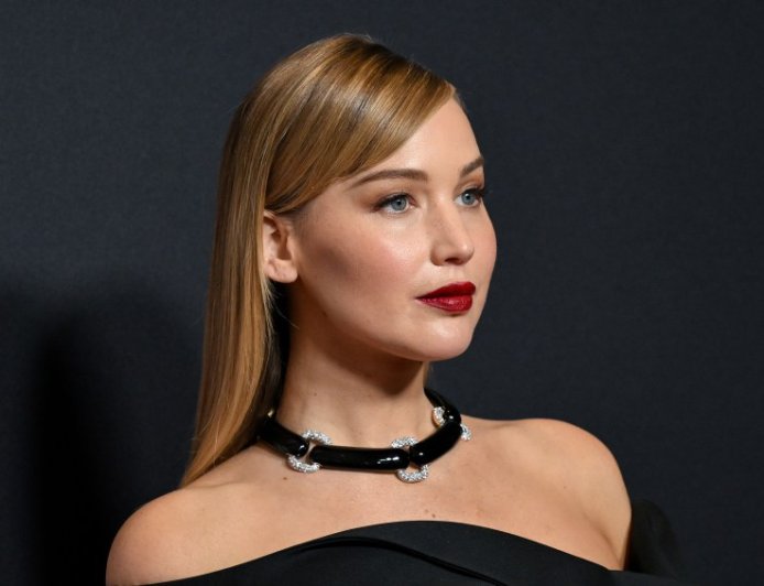 Jennifer Lawrence's Sold-Out Bag — Get the Look for $26