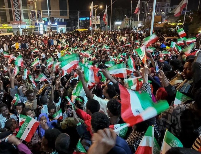 欧盟吁尊重索马里主权