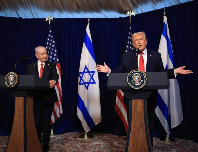 特朗普会晤内坦亚胡 警告或再袭击伊朗