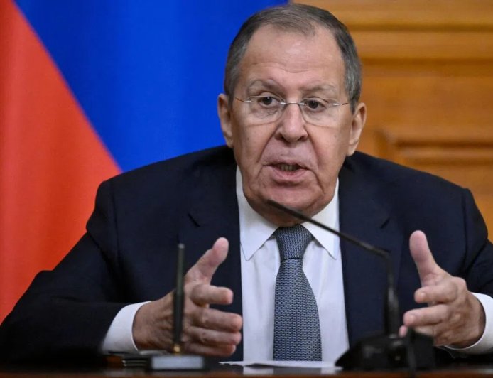 俄外长称乌克兰无人机袭击普京官邸 泽连斯基驳斥